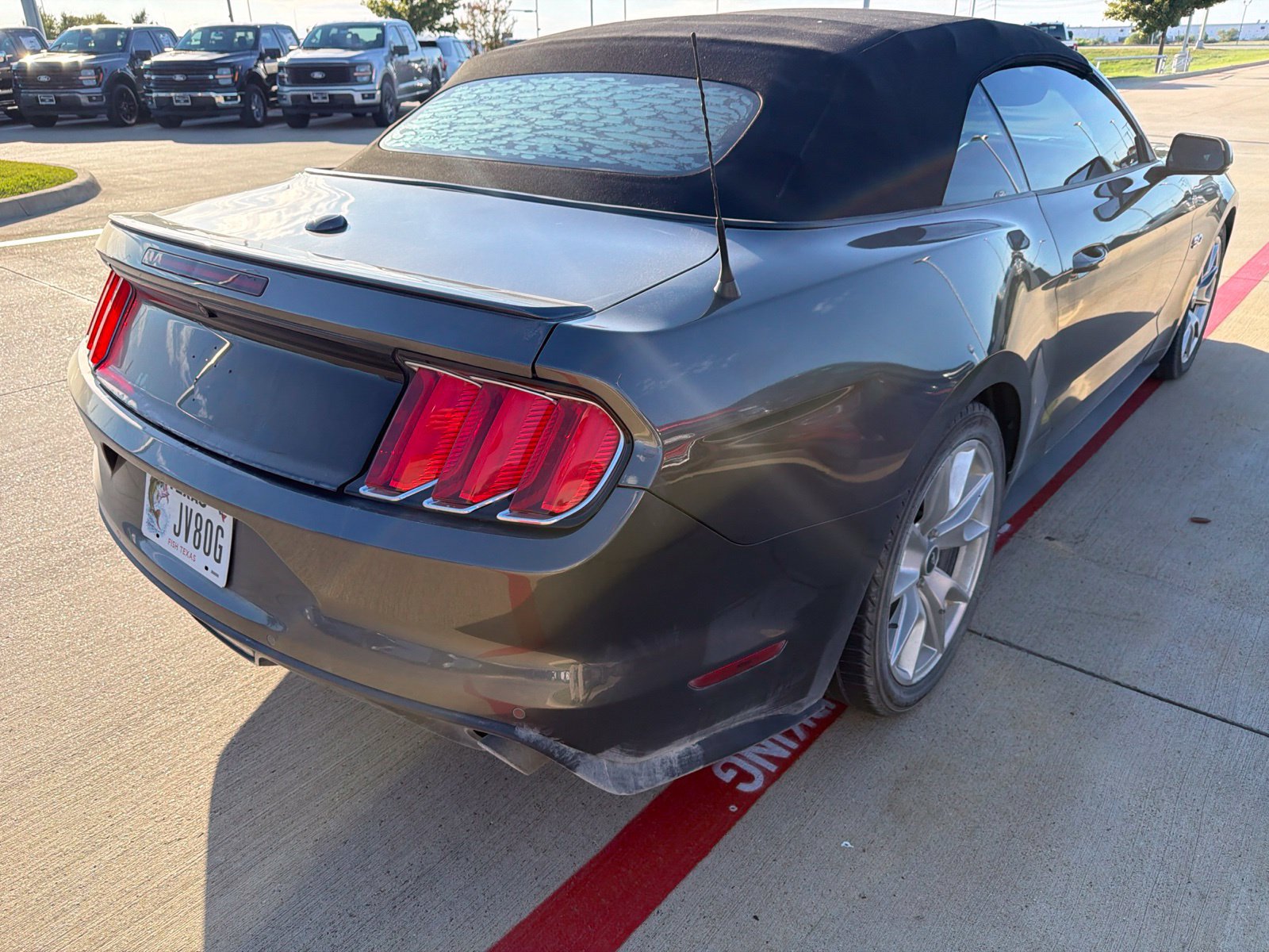 Used 2015 Ford Mustang GT Premium w/ Equipment Group 401A RWD image 12