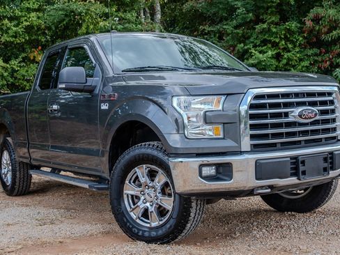 Used 2016 Ford F150 XLT w/ Equipment Group 302A Luxury AWD/4WD image 7