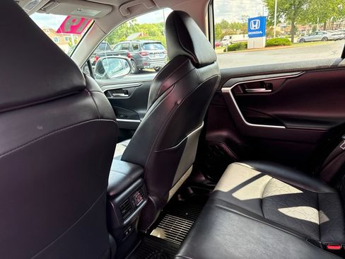 Used 2019 Toyota RAV4 Adventure w/ Cold Weather Package AWD/4WD image 20