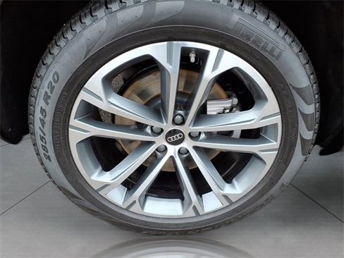 Used 2025 Audi Q7 2.0T Premium Plus w/ Premium Plus Package image 7