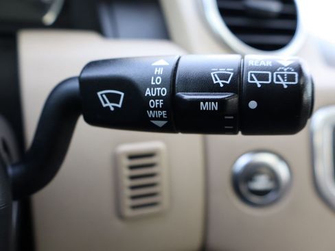 Used 2010 Land Rover LR4 HSE image 34