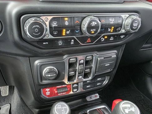 Used 2021 Jeep Wrangler Unlimited Rubicon AWD/4WD image 25