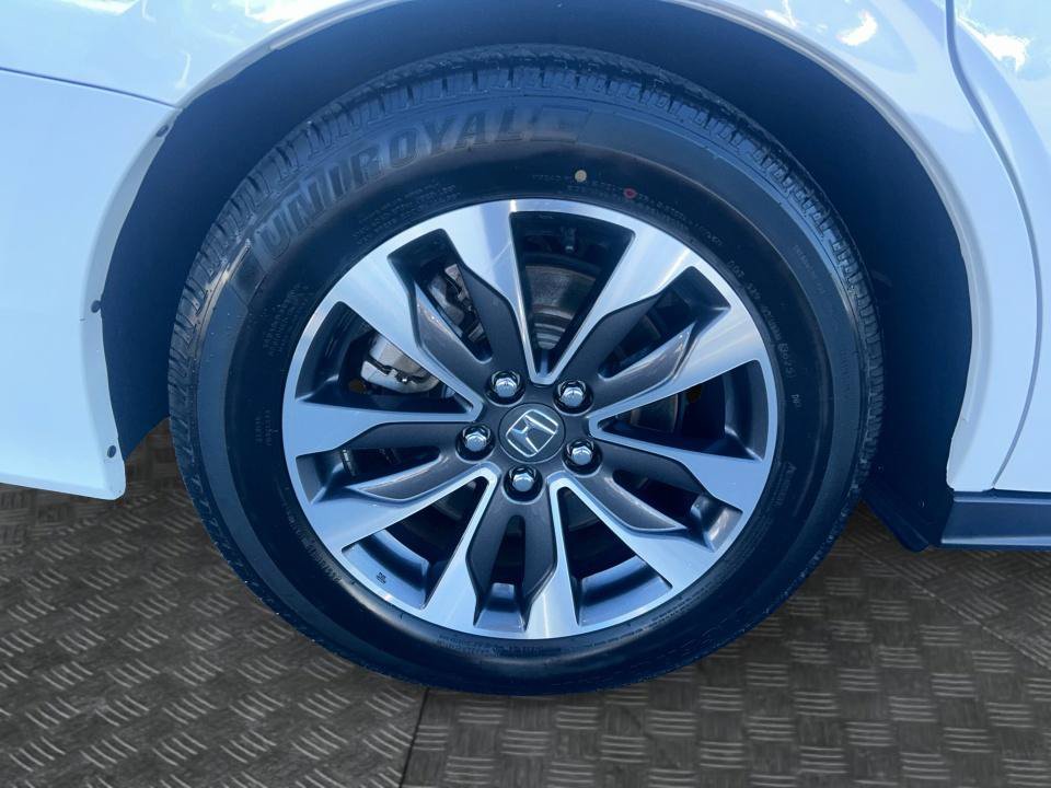 Certified 2024 Honda Odyssey EX-L image 27