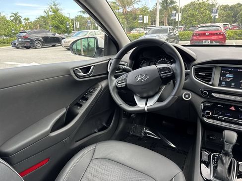 Used 2019 Hyundai Ioniq Limited FWD image 21