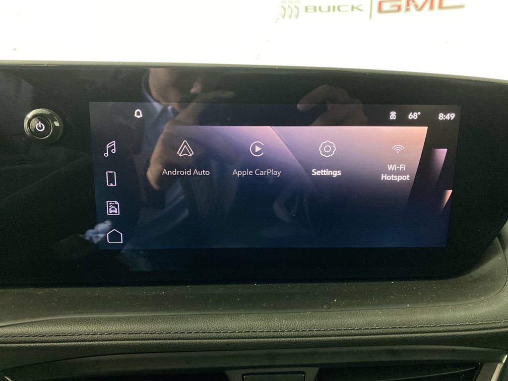 Used 2024 Buick Encore GX Preferred w/ Comfort Package FWD image 16