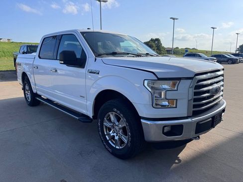 Used 2016 Ford F150 XLT w/ Equipment Group 301A Mid AWD/4WD image 3