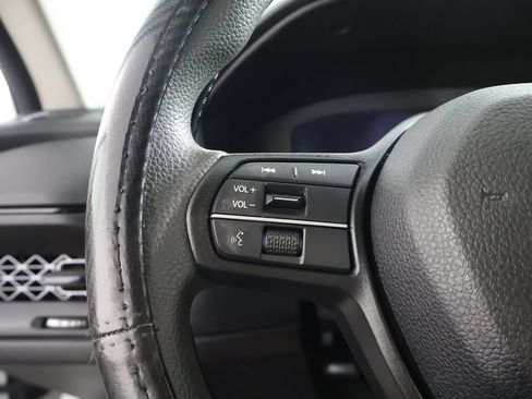 Used 2023 Honda Accord LX image 38
