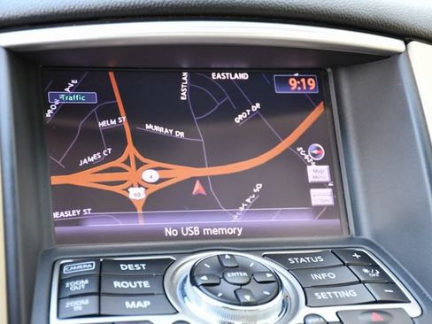 Used 2017 INFINITI QX50 AWD image 3