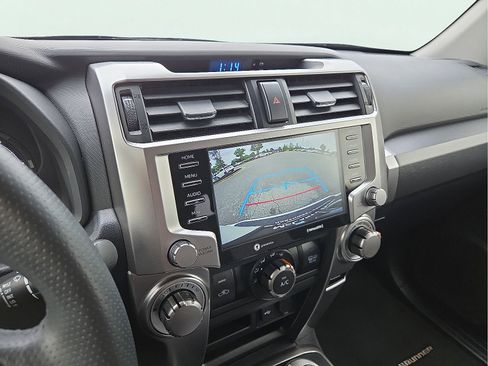 Used 2024 Toyota 4Runner SR5 AWD/4WD image 17