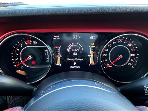 Used 2022 Jeep Wrangler Rubicon image 12