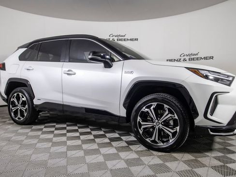 Used 2023 Toyota RAV4 XSE w/ Weather Package AWD/4WD image 2