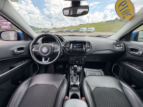 Used 2019 Jeep Compass Altitude image 23