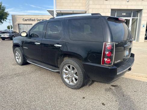 Used 2007 GMC Yukon Denali AWD/4WD image 5