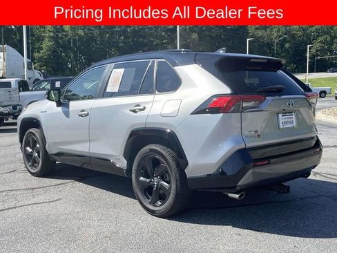 Used 2019 Toyota RAV4 XSE AWD/4WD image 3