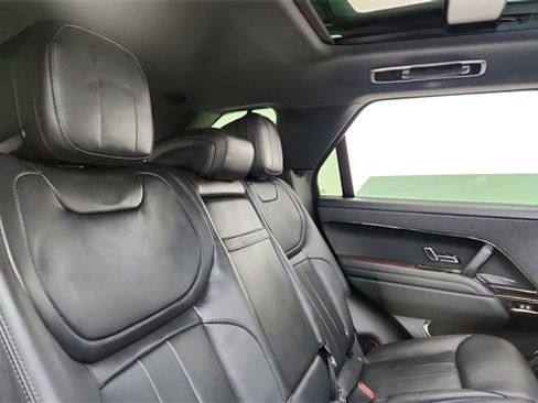 Used 2025 Land Rover Range Rover Sport Dynamic SE image 25