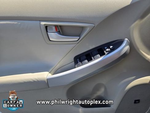 Used 2015 Toyota Prius Four FWD image 27