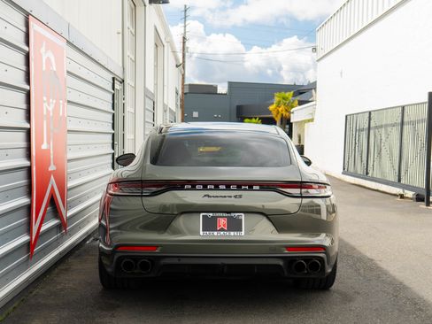 Used 2022 Porsche Panamera 4S AWD/4WD image 40