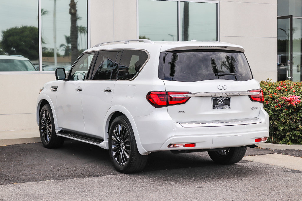 Used 2021 INFINITI QX80 Premium Select w/ All-Season Package AWD/4WD image 6