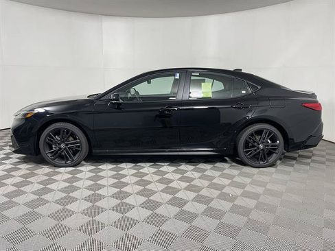 New 2026 Toyota Camry Hybrid w/ Convenience Package AWD/4WD image 4