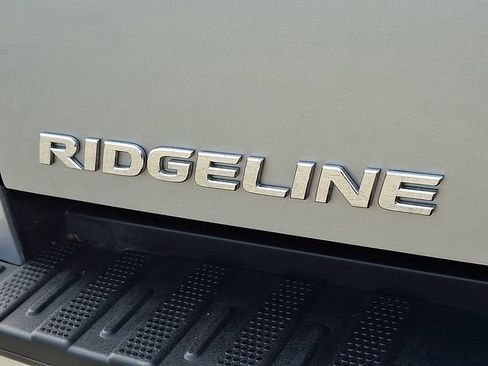 Used 2018 Honda Ridgeline Sport image 29