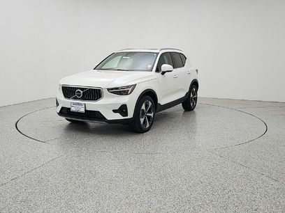 Used 2024 Volvo XC40 B5 Plus w/ Protection Package Premier