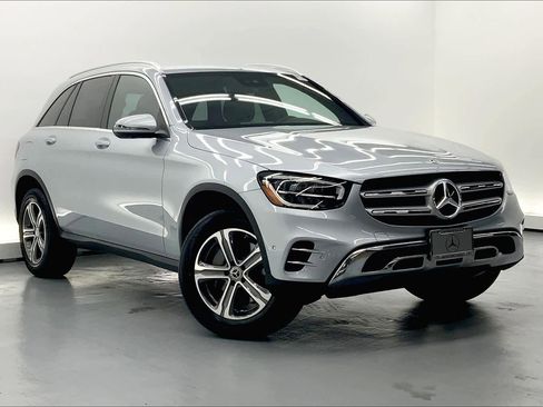 Used 2022 Mercedes-Benz GLC 300 image 3
