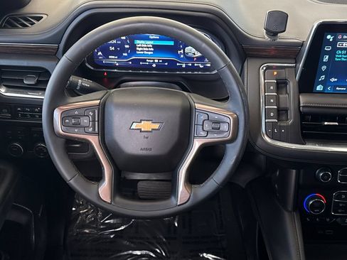 Used 2023 Chevrolet Tahoe High Country AWD/4WD image 16