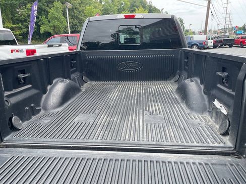 Used 2017 Ford F150 XLT w/ Equipment Group 302A Luxury AWD/4WD image 7