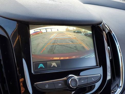 Used 2017 Chevrolet Cruze Premier w/ Enhanced Convenience Package image 23