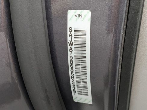 Used 2008 Jaguar XJ8 image 24