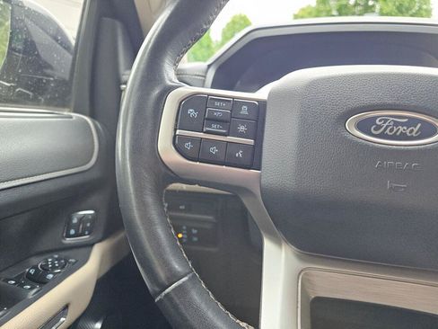 Used 2024 Ford Expedition Limited AWD/4WD image 33
