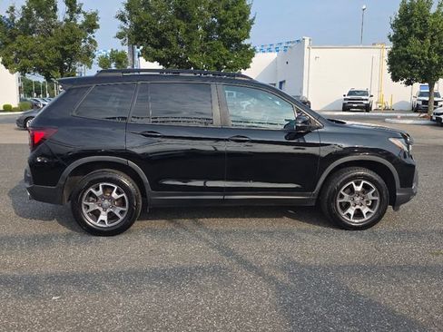 Used 2022 Honda Passport TrailSport image 8