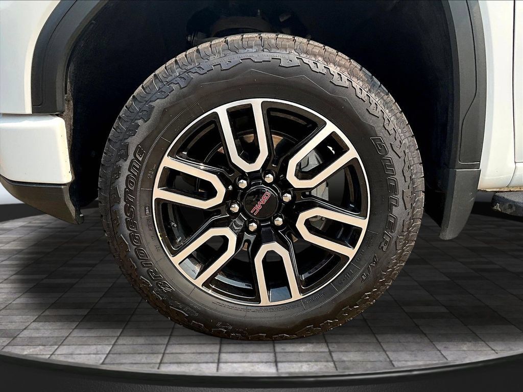Used 2022 GMC Sierra 1500 AT4 w/ AT4 Premium Package AWD/4WD image 36