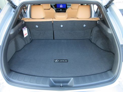 New 2025 Lexus UX 300h AWD image 48