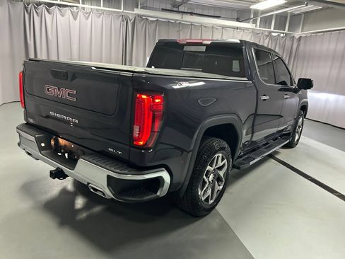 Used 2023 GMC Sierra 1500 SLT w/ SLT Premium Package AWD/4WD image 7