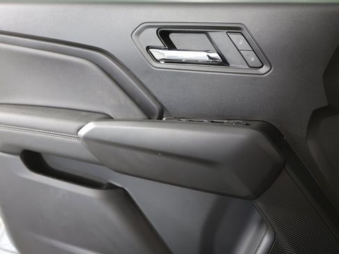 Used 2025 GMC Canyon Elevation w/ Convenience Package image 25