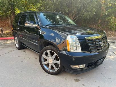 Used 2011 Cadillac Escalade Premium