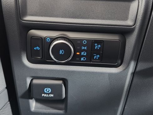 Used 2024 Ford F150 STX image 27