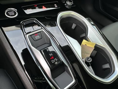 New 2026 Audi A6 Premium Plus AWD/4WD image 22