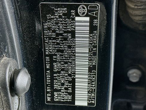 Used 2015 Toyota Corolla S image 12