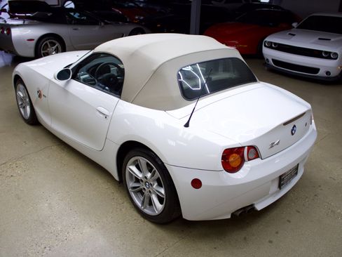 Used 2003 BMW Z4 3.0i image 13