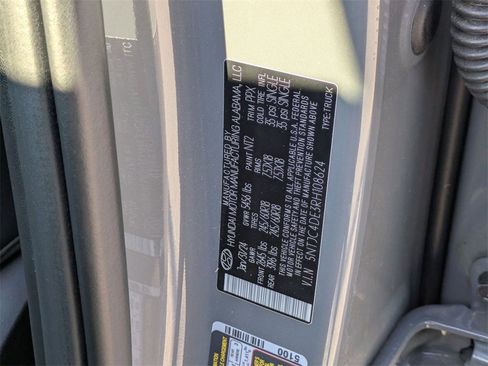 Used 2024 Hyundai Santa Cruz SEL w/ Activity Package image 30