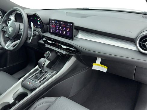 Used 2024 Alfa Romeo Tonale Ti w/ Active Assist Package image 45