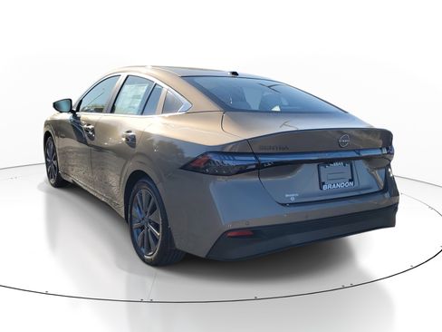 New 2026 Nissan Sentra SL FWD image 5