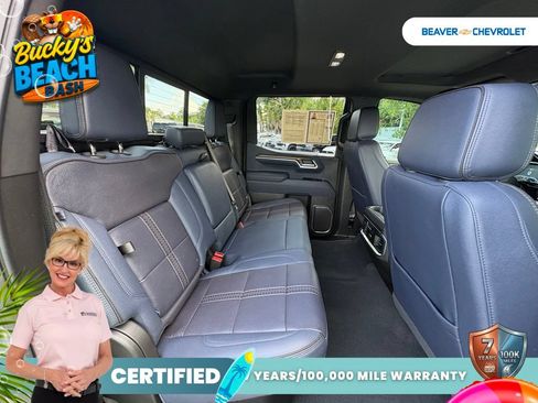Used 2025 Chevrolet Silverado 1500 High Country w/ Technology Package AWD/4WD image 23