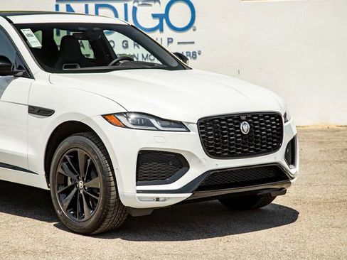 New 2026 Jaguar F-PACE R-Dynamic S image 5