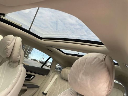 Used 2022 Mercedes-Benz EQS 450+ Sedan image 20