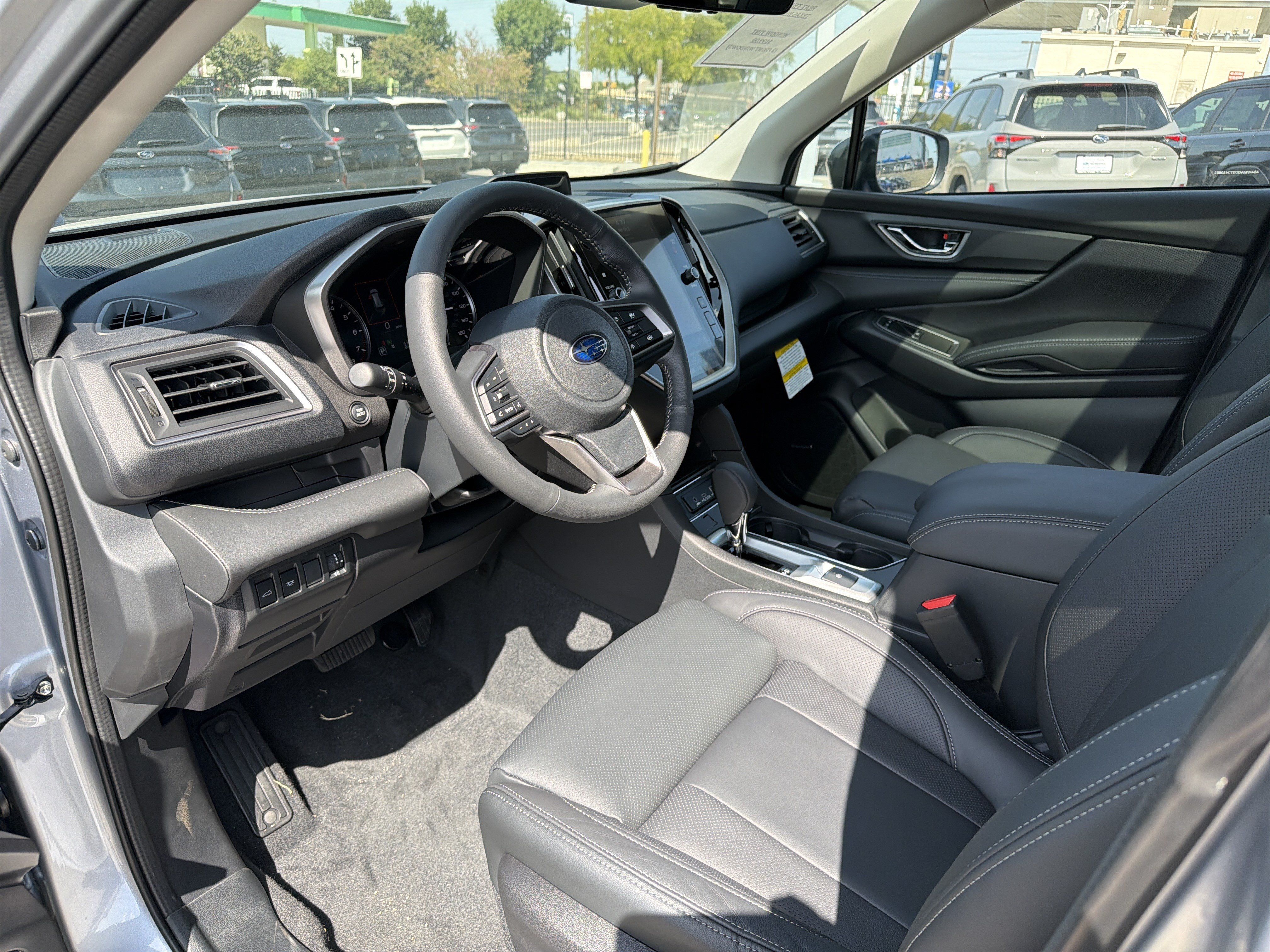 New 2026 Subaru Ascent Limited AWD/4WD image 25