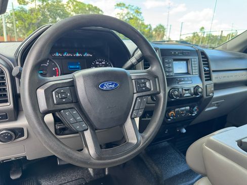 Used 2021 Ford F450 XL w/ Power Equipment Group image 30