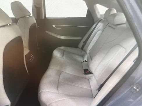 Certified 2025 Hyundai Sonata Limited FWD image 7